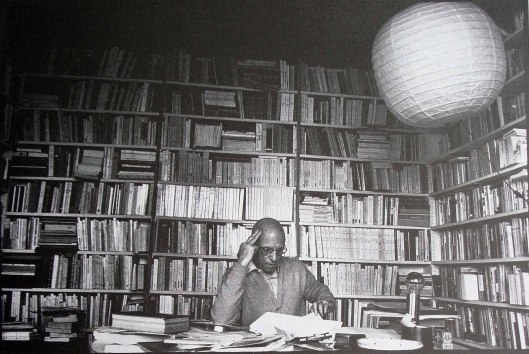 Foucault nel suo studio